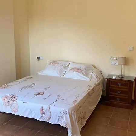 In - Renew Energy In The Orange Guest house *